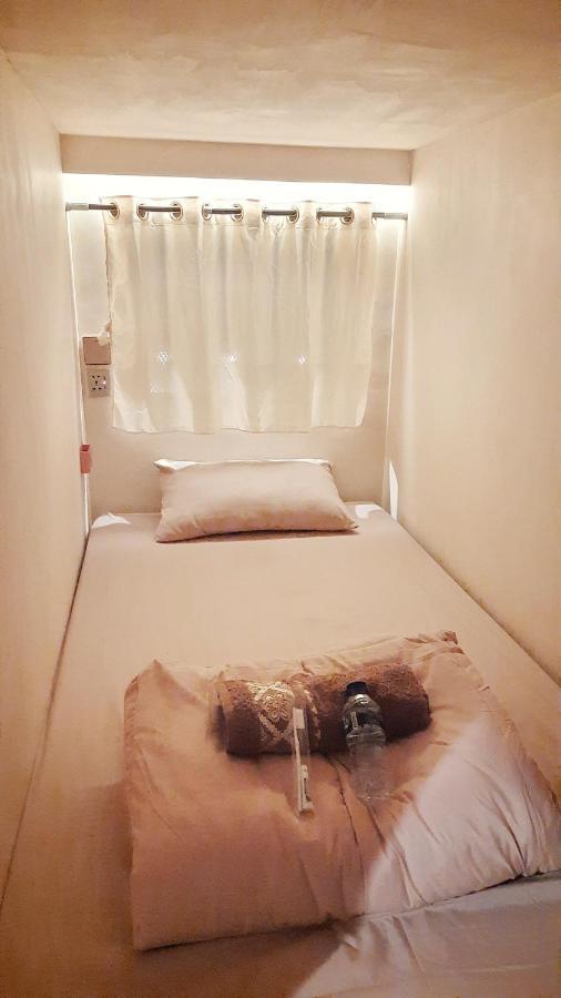 Bromo Dormitory & Cabin Экстерьер фото